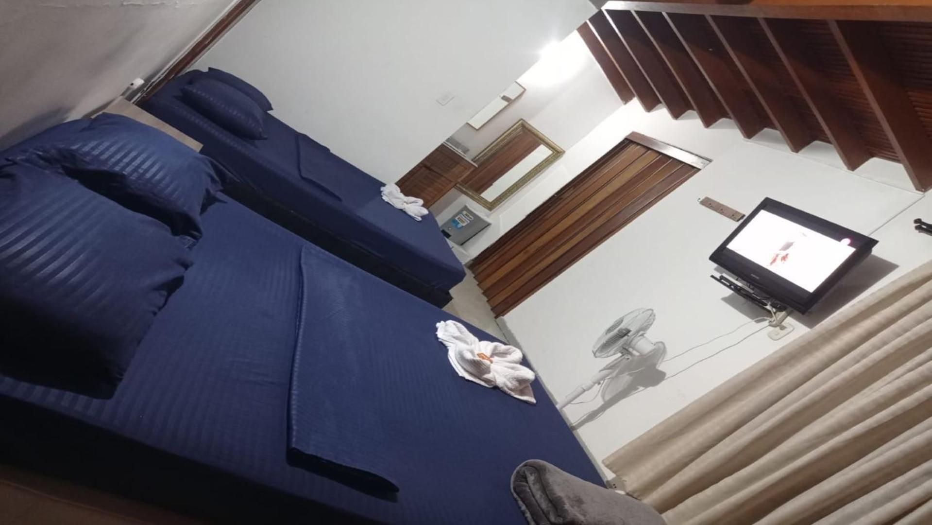Yellow House Hostel เมเดยิน ภายนอก รูปภาพ