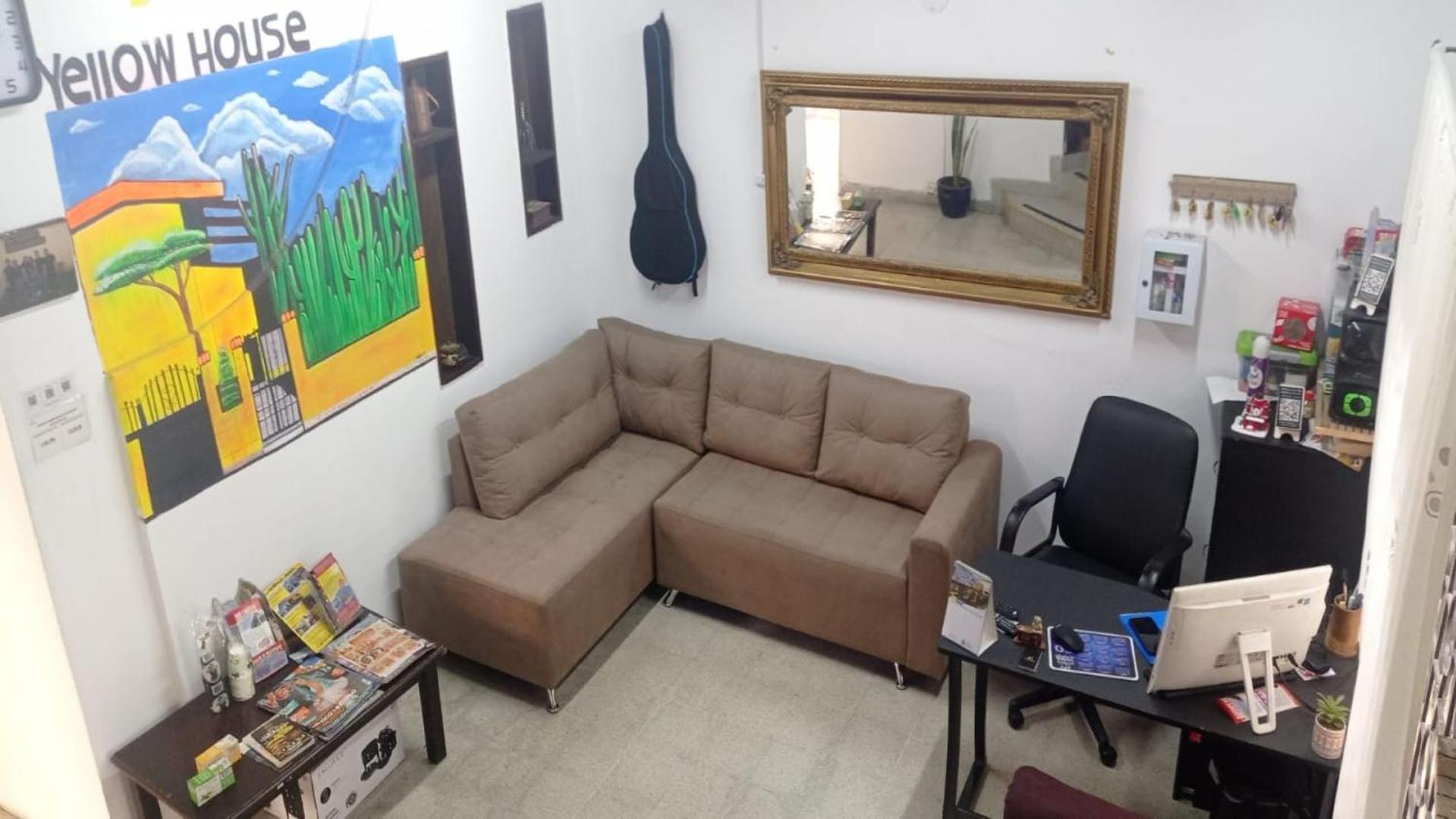Yellow House Hostel เมเดยิน ภายนอก รูปภาพ